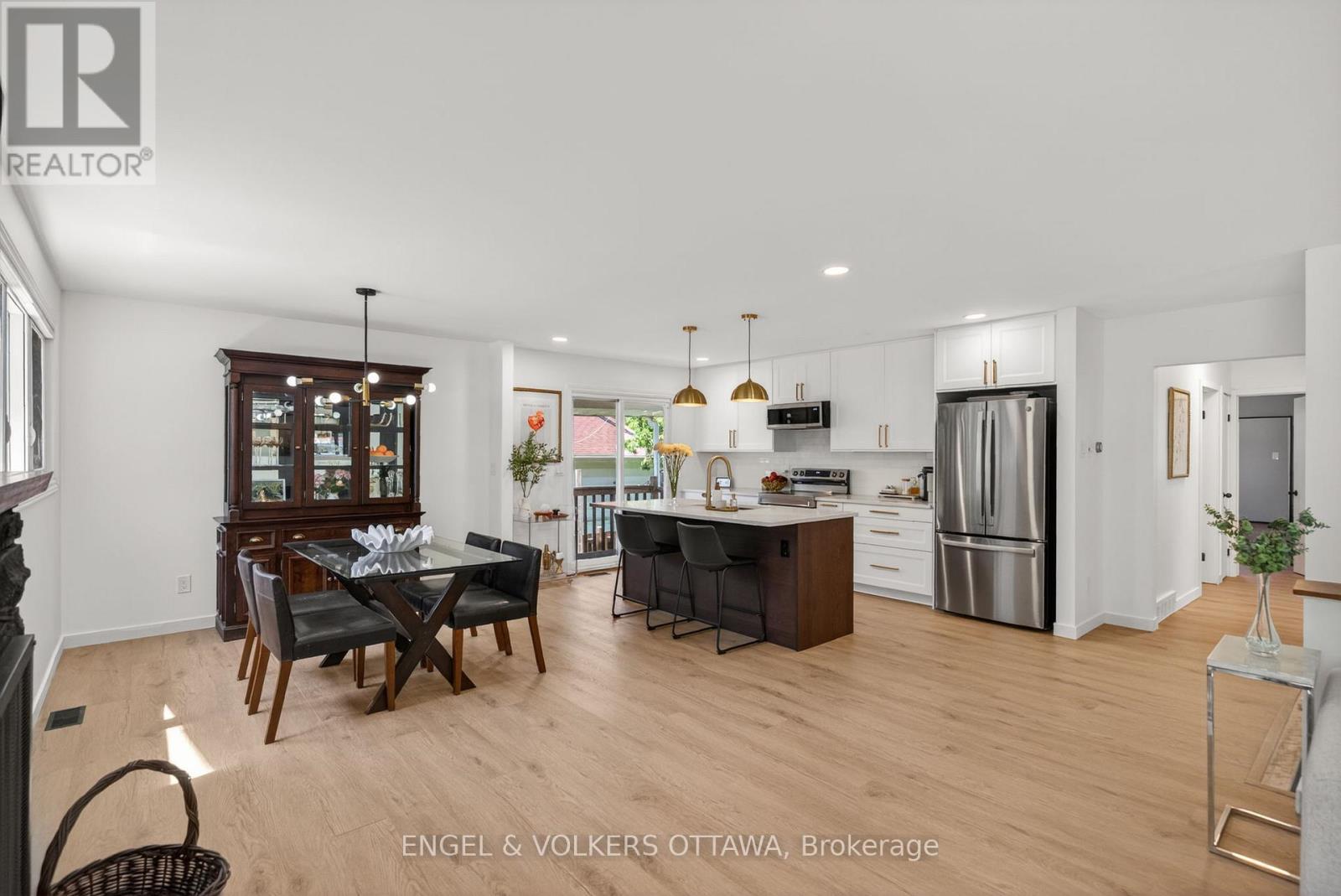 2265 Samuel Drive, Ottawa, ON - Indoor