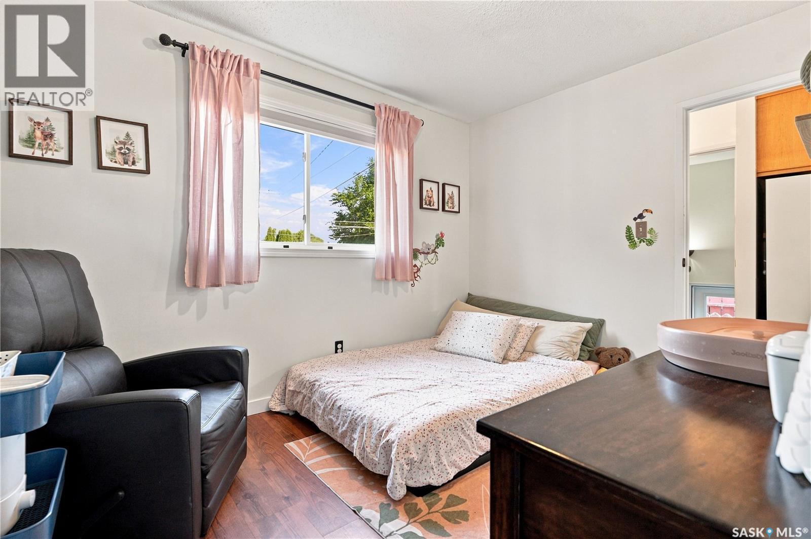 1605 Central Avenue, Saskatoon, SK - Indoor Photo Showing Bedroom