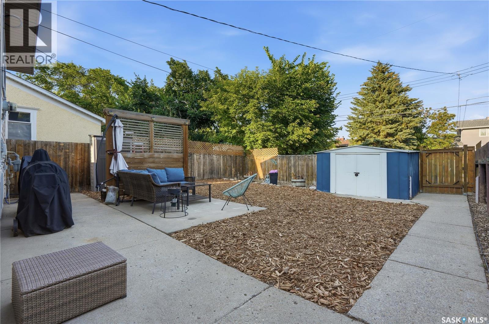 1605 Central Avenue, Saskatoon, SK - Outdoor