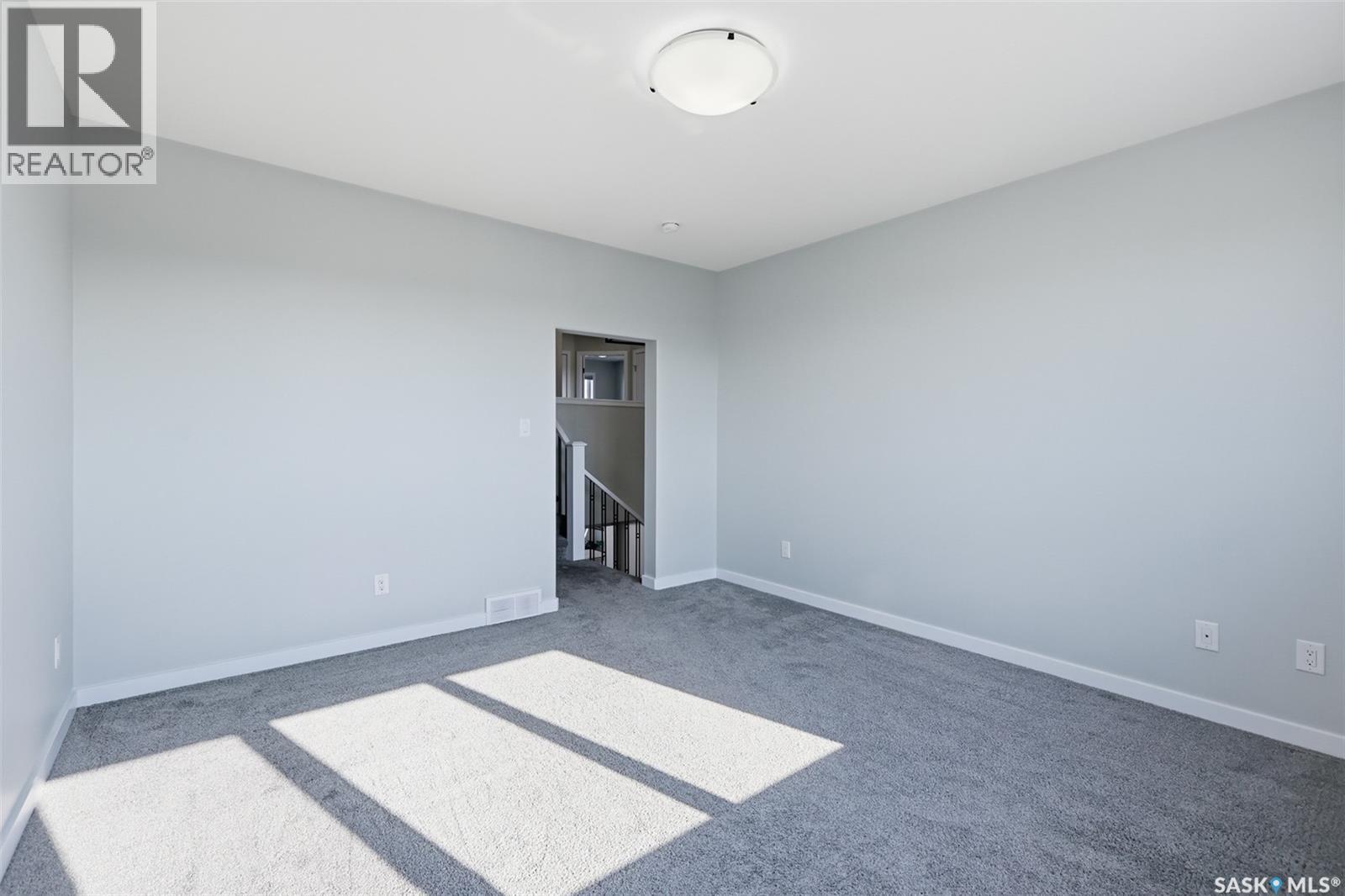 812 1St Avenue N, Warman, SK - Indoor Photo Showing Other Room