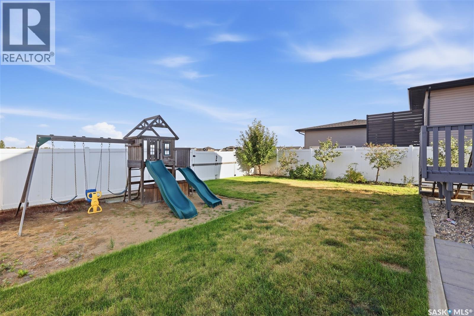 812 1St Avenue N, Warman, SK - Outdoor