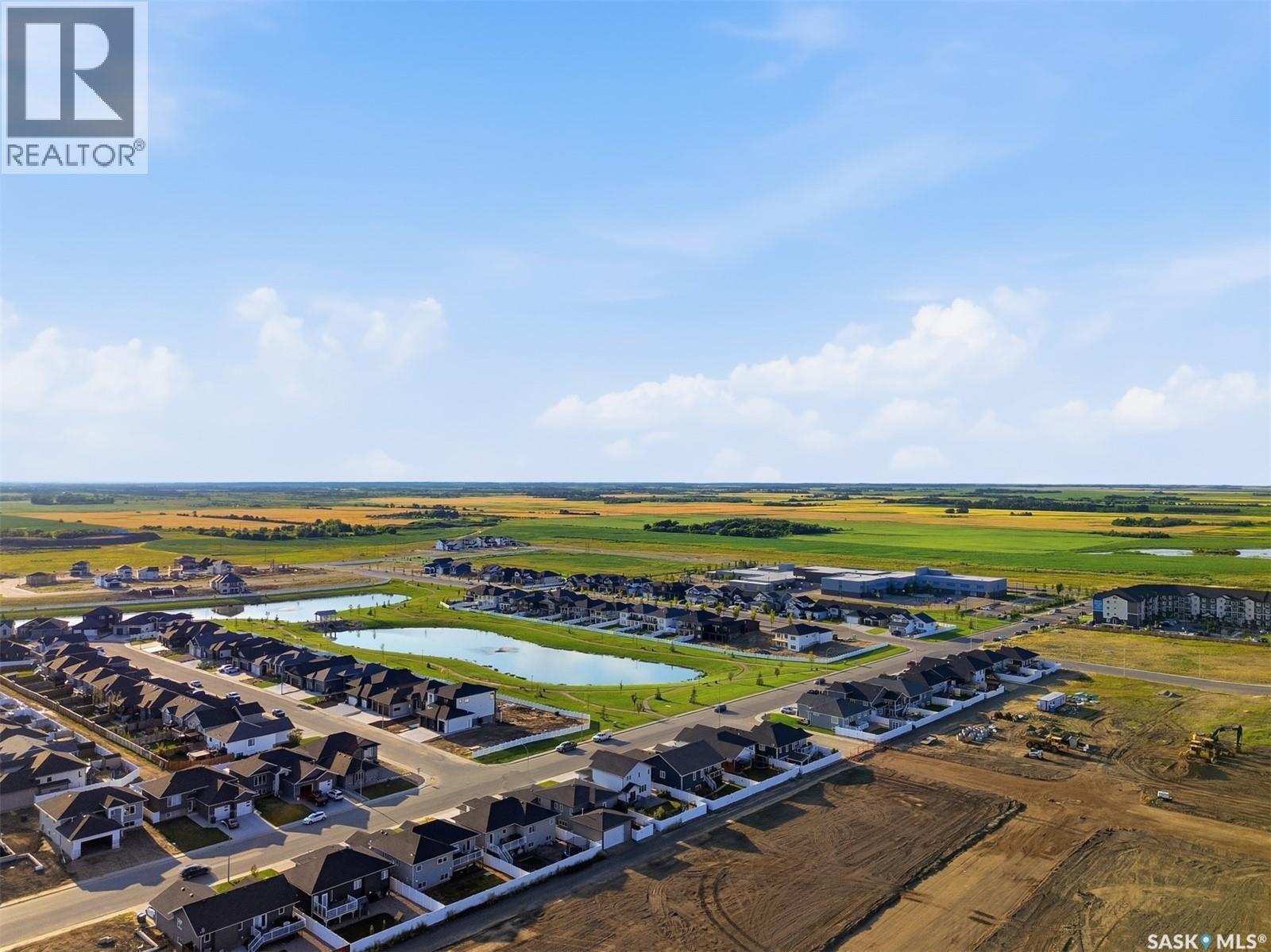 812 1St Avenue N, Warman, SK - Outdoor With View