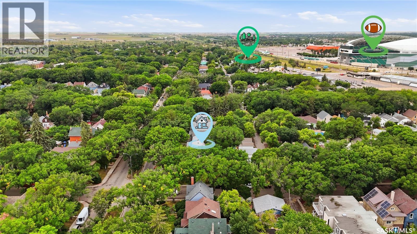 3208 Victoria Avenue, Regina, SK - Outdoor With View