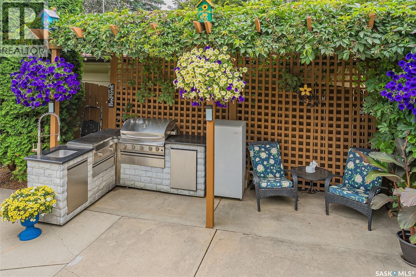 223 Egnatoff Crescent, Saskatoon, SK - Outdoor