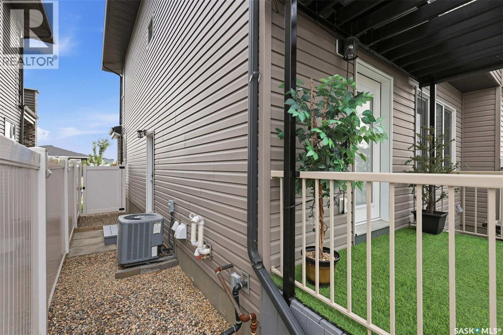 258 Brighton Boulevard, Saskatoon, SK - Outdoor With Exterior