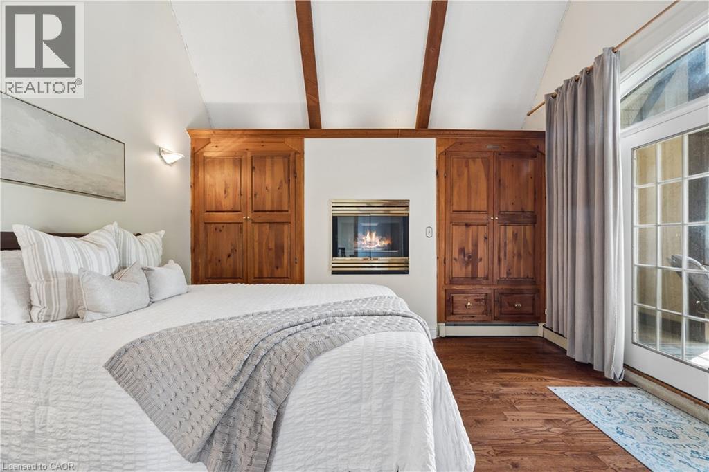 695 Front Road, Pickering, ON - Indoor Photo Showing Bedroom