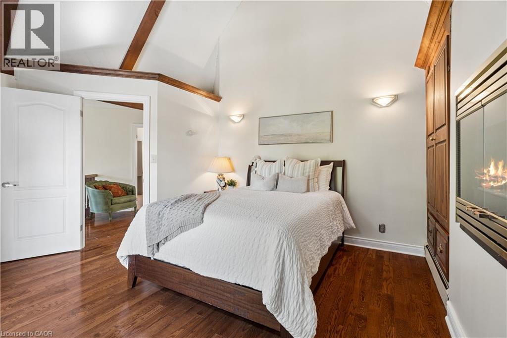 695 Front Road, Pickering, ON - Indoor Photo Showing Bedroom