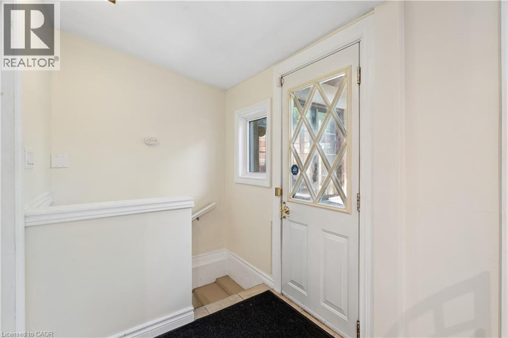 695 Front Road, Pickering, ON - Indoor Photo Showing Other Room