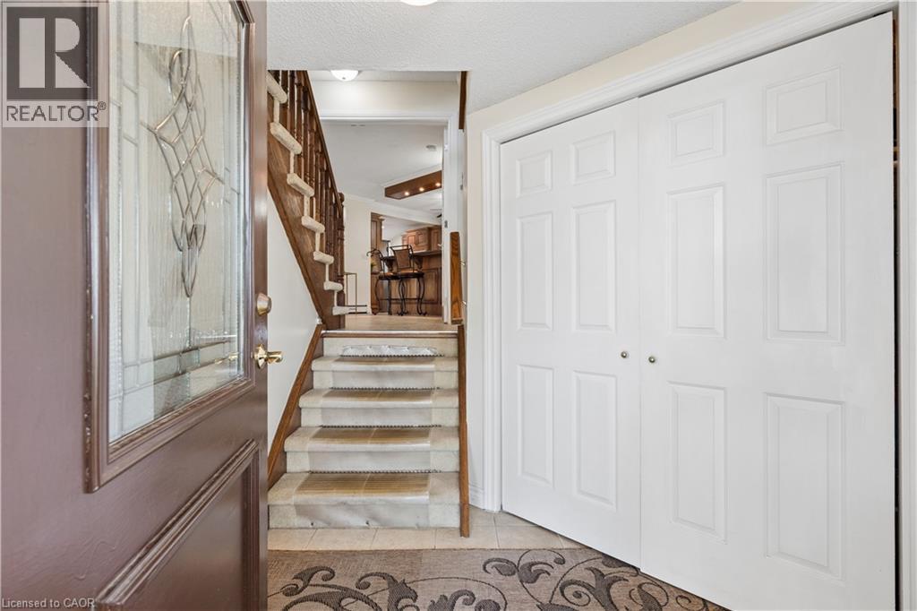 695 Front Road, Pickering, ON - Indoor Photo Showing Other Room