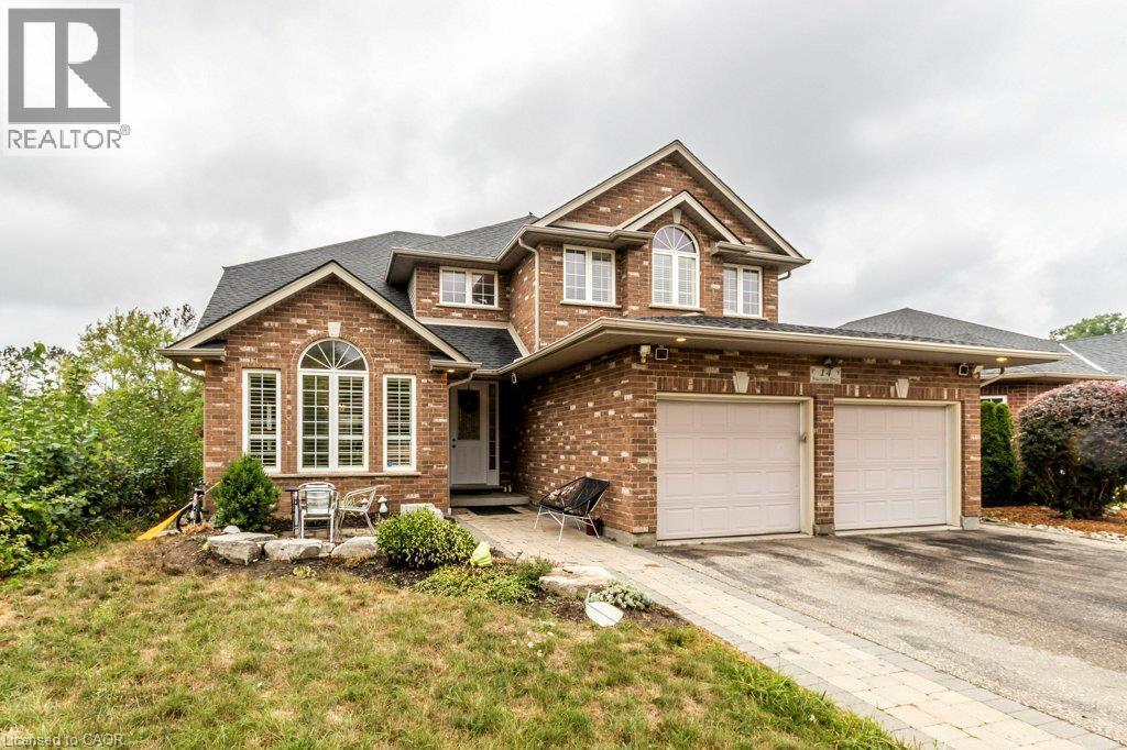 14 Anastasia Drive, Kitchener, ON - Outdoor With Facade