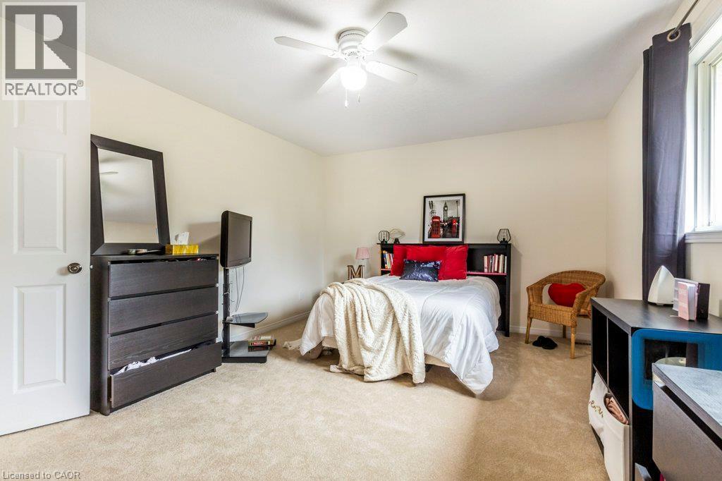 14 Anastasia Drive, Kitchener, ON - Indoor Photo Showing Bedroom