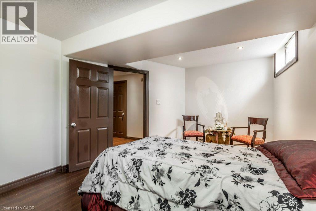 14 Anastasia Drive, Kitchener, ON - Indoor Photo Showing Bedroom
