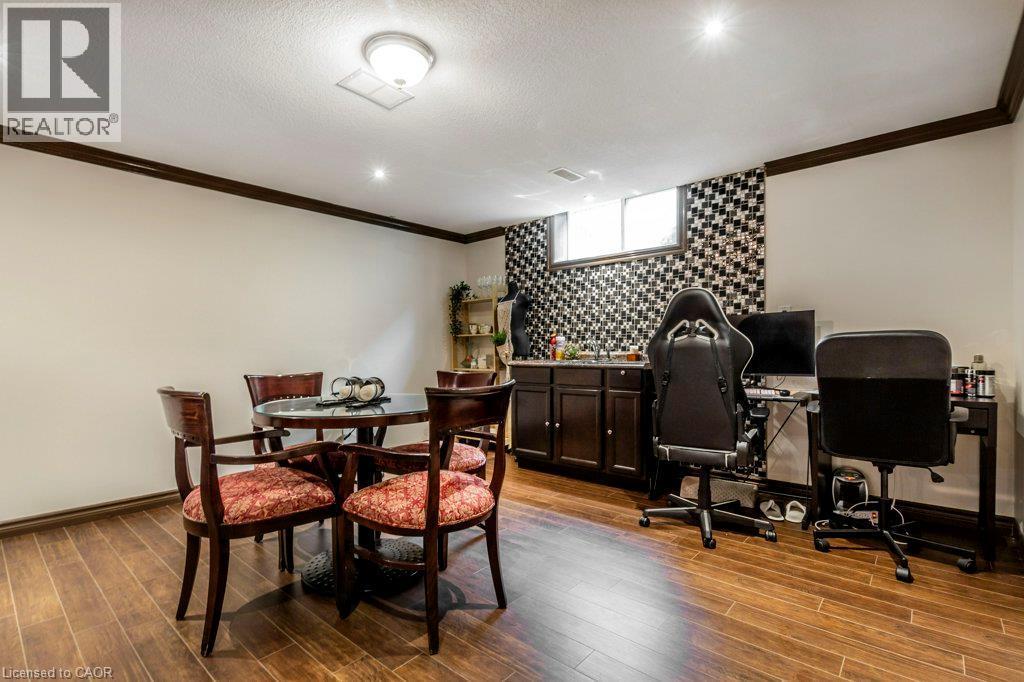 14 Anastasia Drive, Kitchener, ON - Indoor Photo Showing Other Room