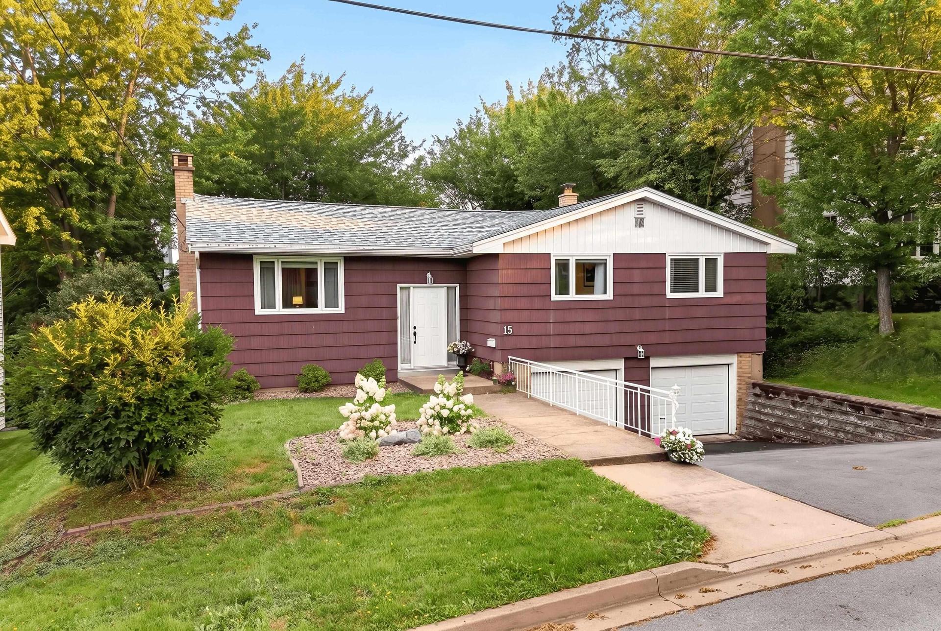 15 Cranston Ave,, Dartmouth, NS - Outdoor