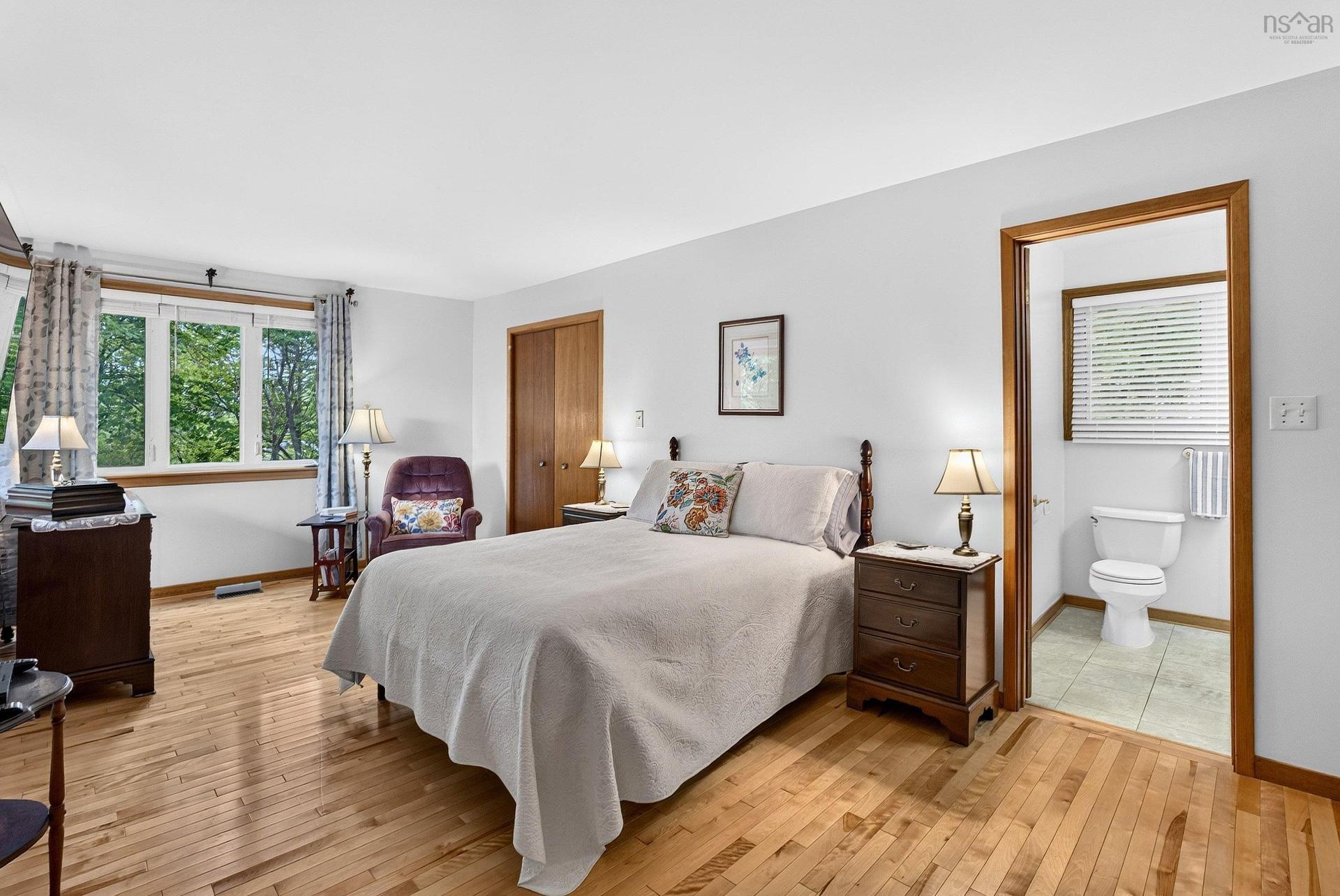 15 Cranston Ave,, Dartmouth, NS - Indoor Photo Showing Bedroom