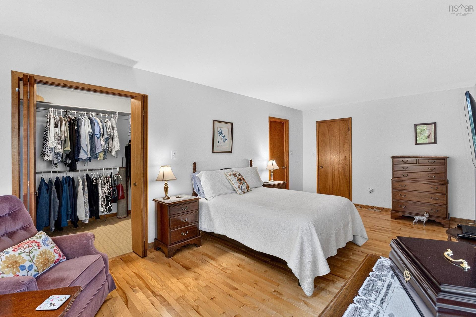 15 Cranston Ave,, Dartmouth, NS - Indoor Photo Showing Bedroom