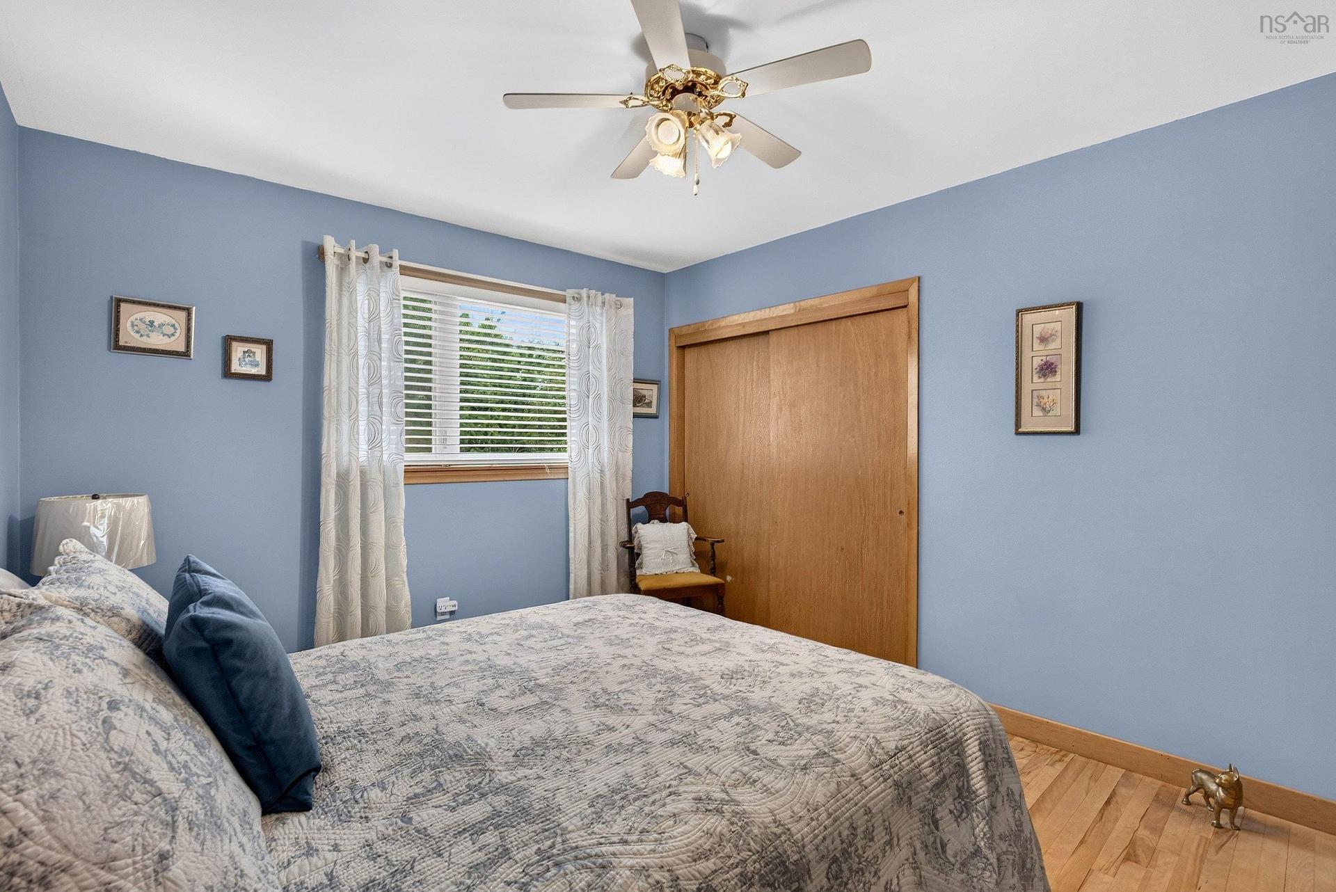 15 Cranston Ave,, Dartmouth, NS - Indoor Photo Showing Bedroom