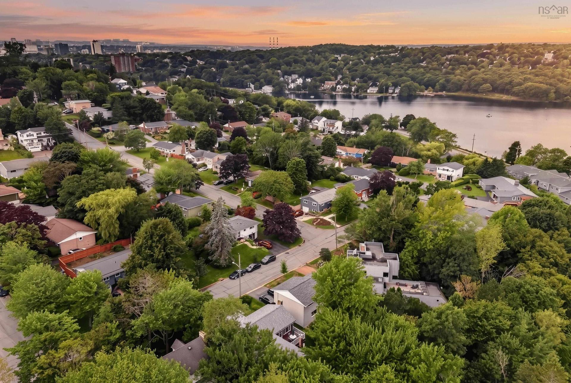 15 Cranston Ave,, Dartmouth, NS - Outdoor With Body Of Water With View