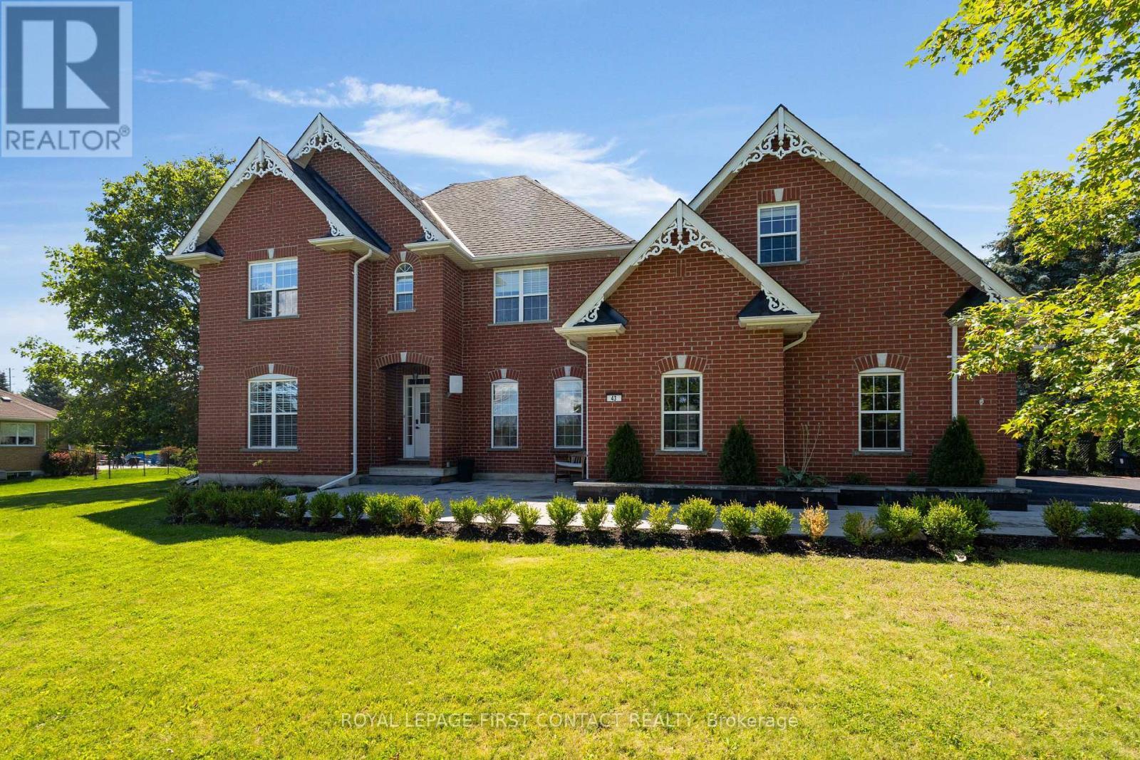 43 Vanderpost Crescent, Essa, ON - Outdoor