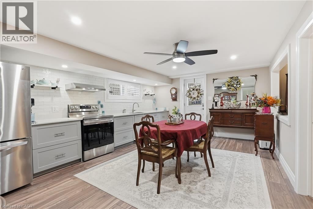 58 Moxley Drive, Hamilton, ON - Indoor Photo Showing Other Room