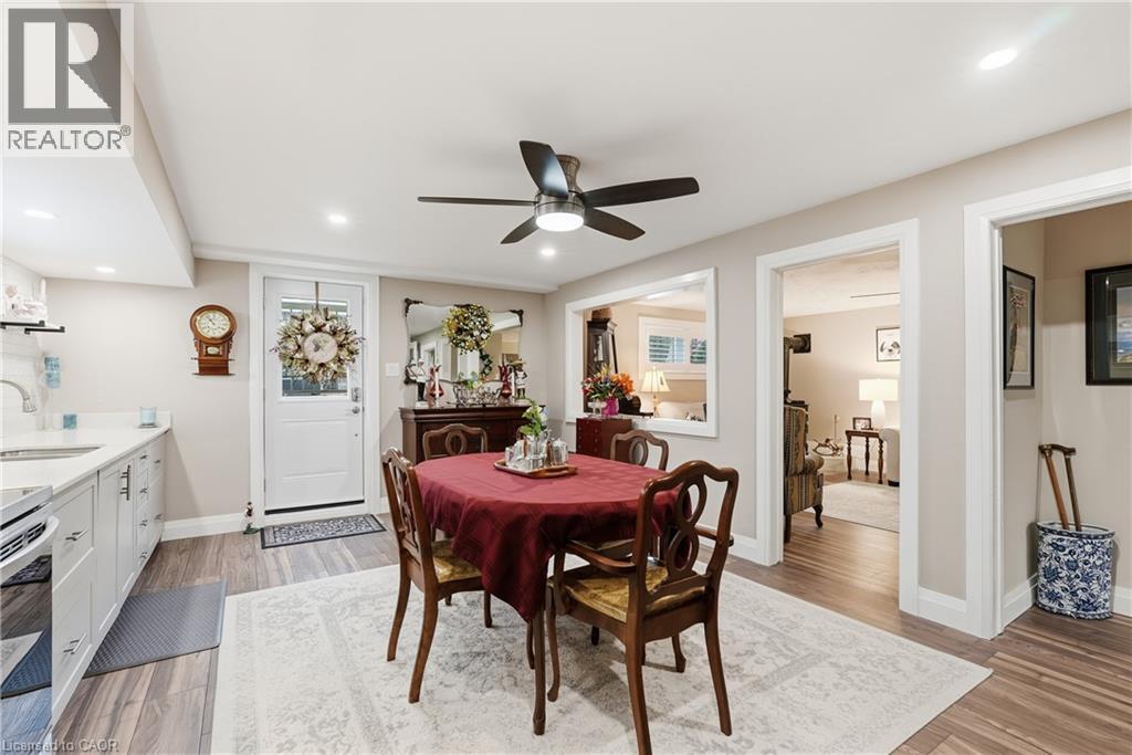 58 Moxley Drive, Hamilton, ON - Indoor Photo Showing Dining Room