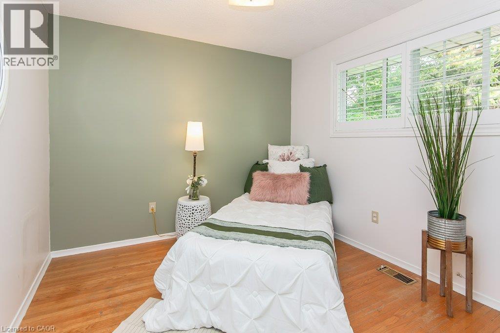 66 Shea Crescent, Kitchener, ON - Indoor Photo Showing Bedroom