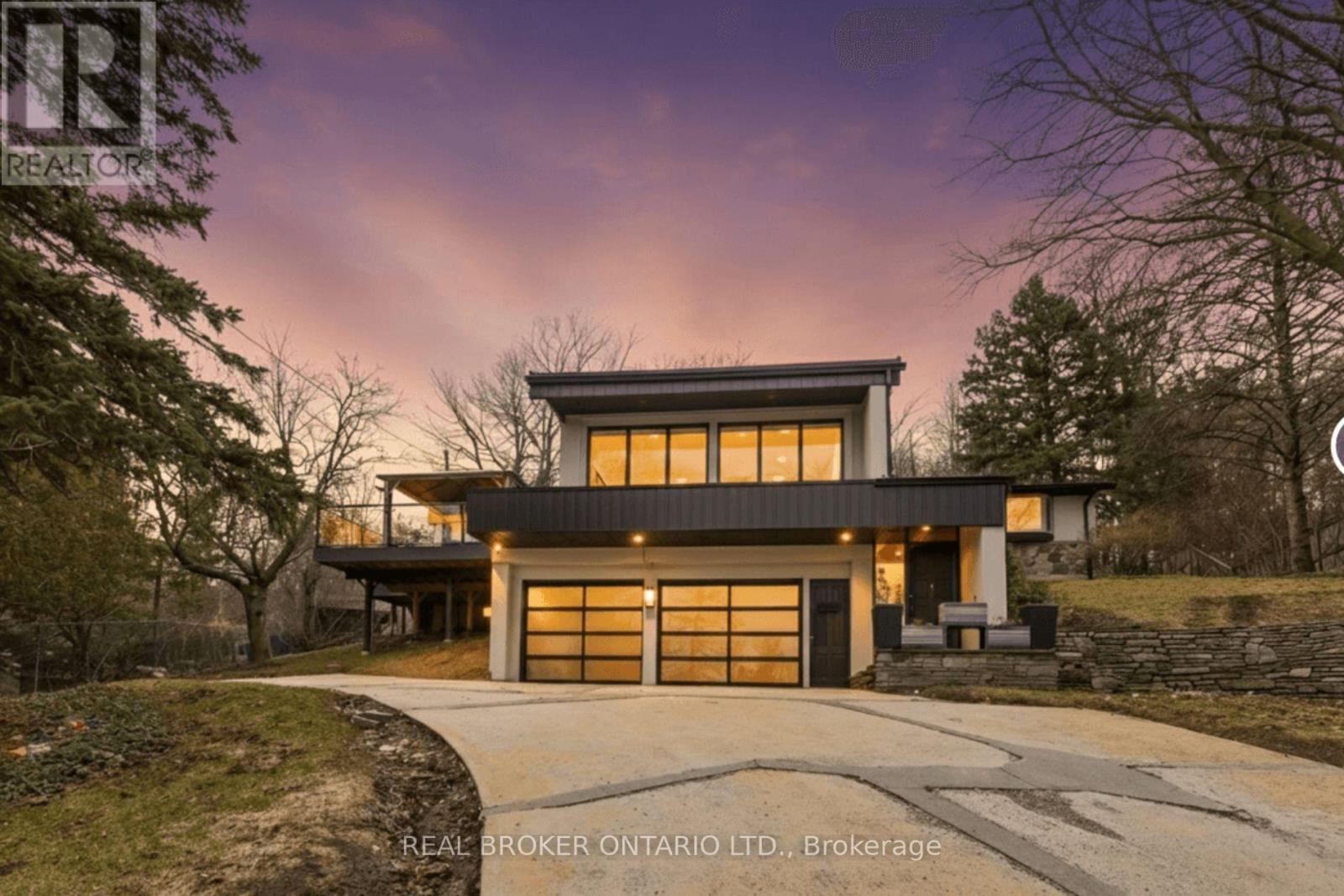 3 Chicopee Terrace, Kitchener, ON - Outdoor