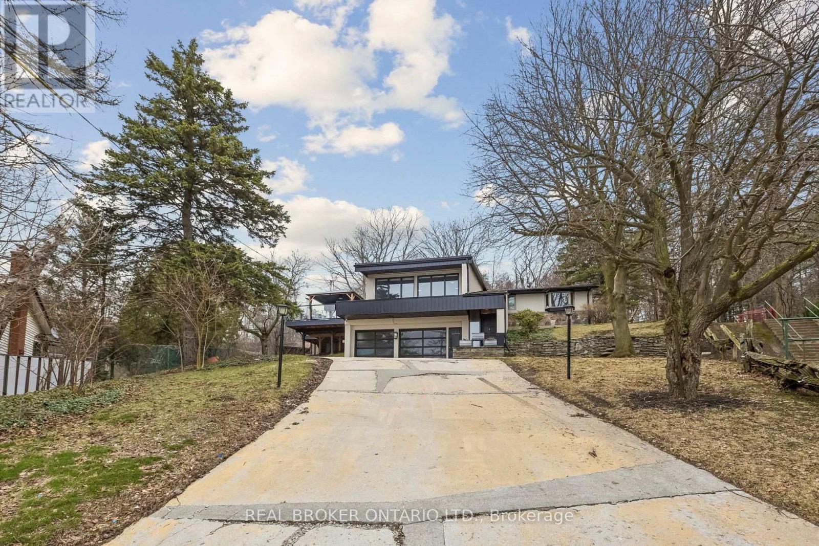 3 Chicopee Terrace, Kitchener, ON - Outdoor