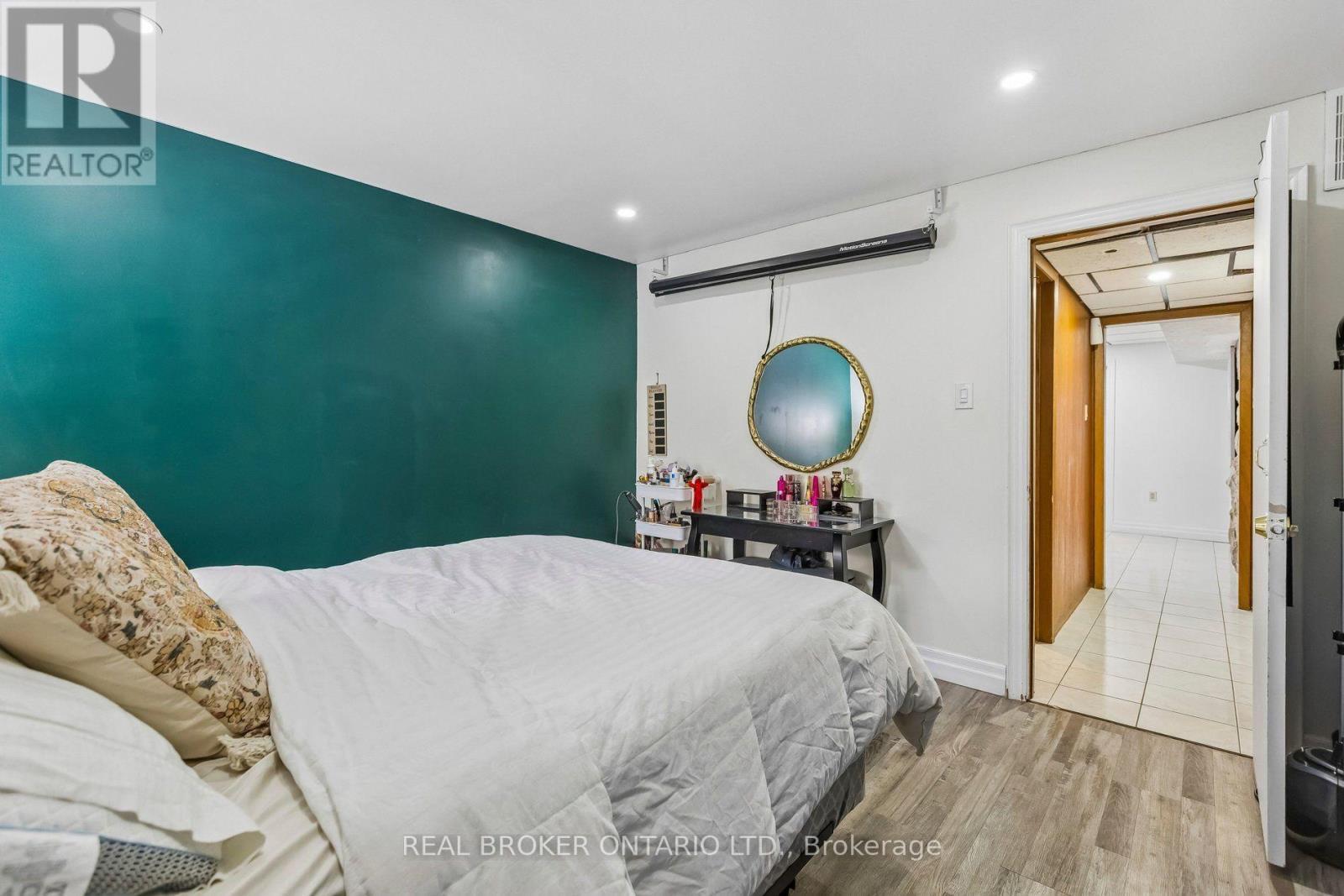 3 Chicopee Terrace, Kitchener, ON - Indoor Photo Showing Bedroom