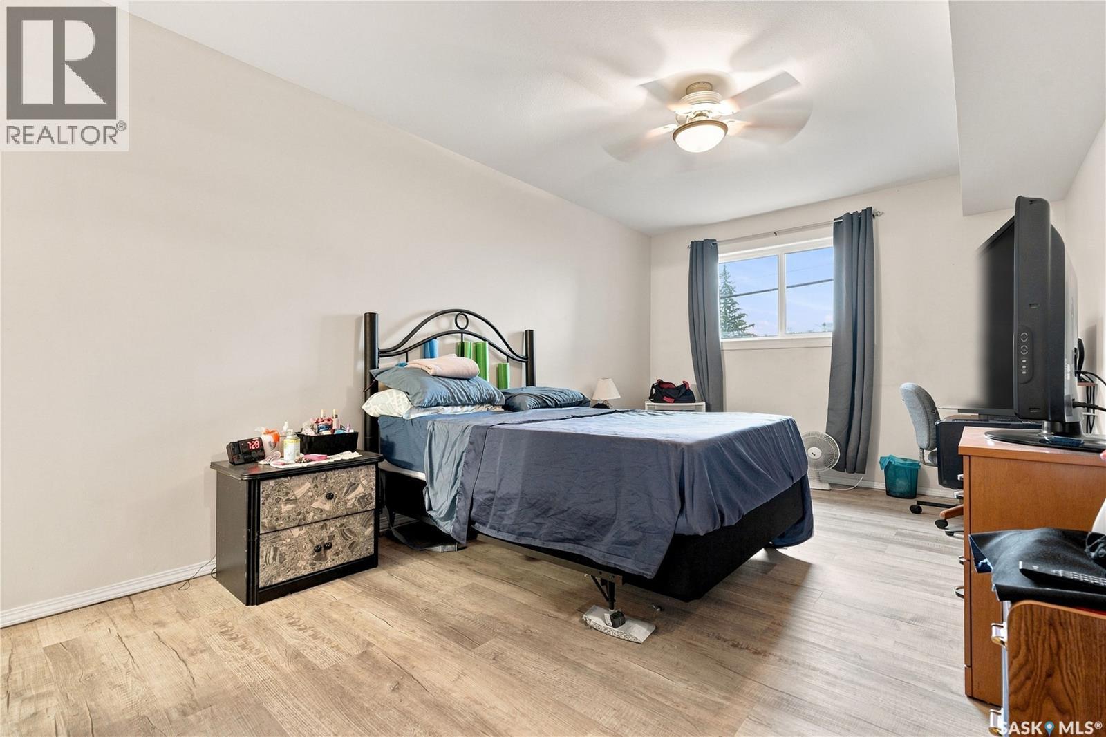 216 425 115Th Street E, Saskatoon, SK - Indoor Photo Showing Bedroom