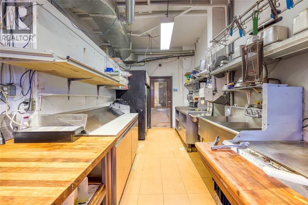 1548 St. Clair Parkway, St Clair, ON