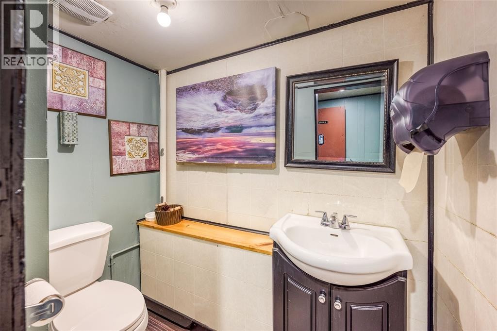 1548 St. Clair Parkway, St Clair, ON