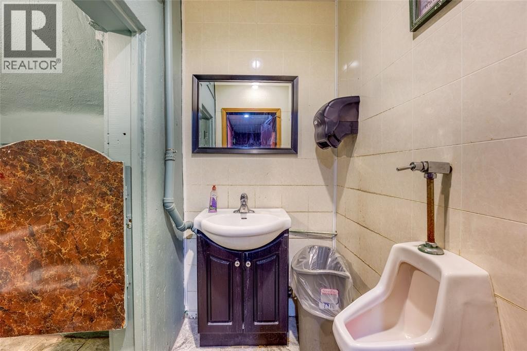 1548 St. Clair Parkway, St Clair, ON