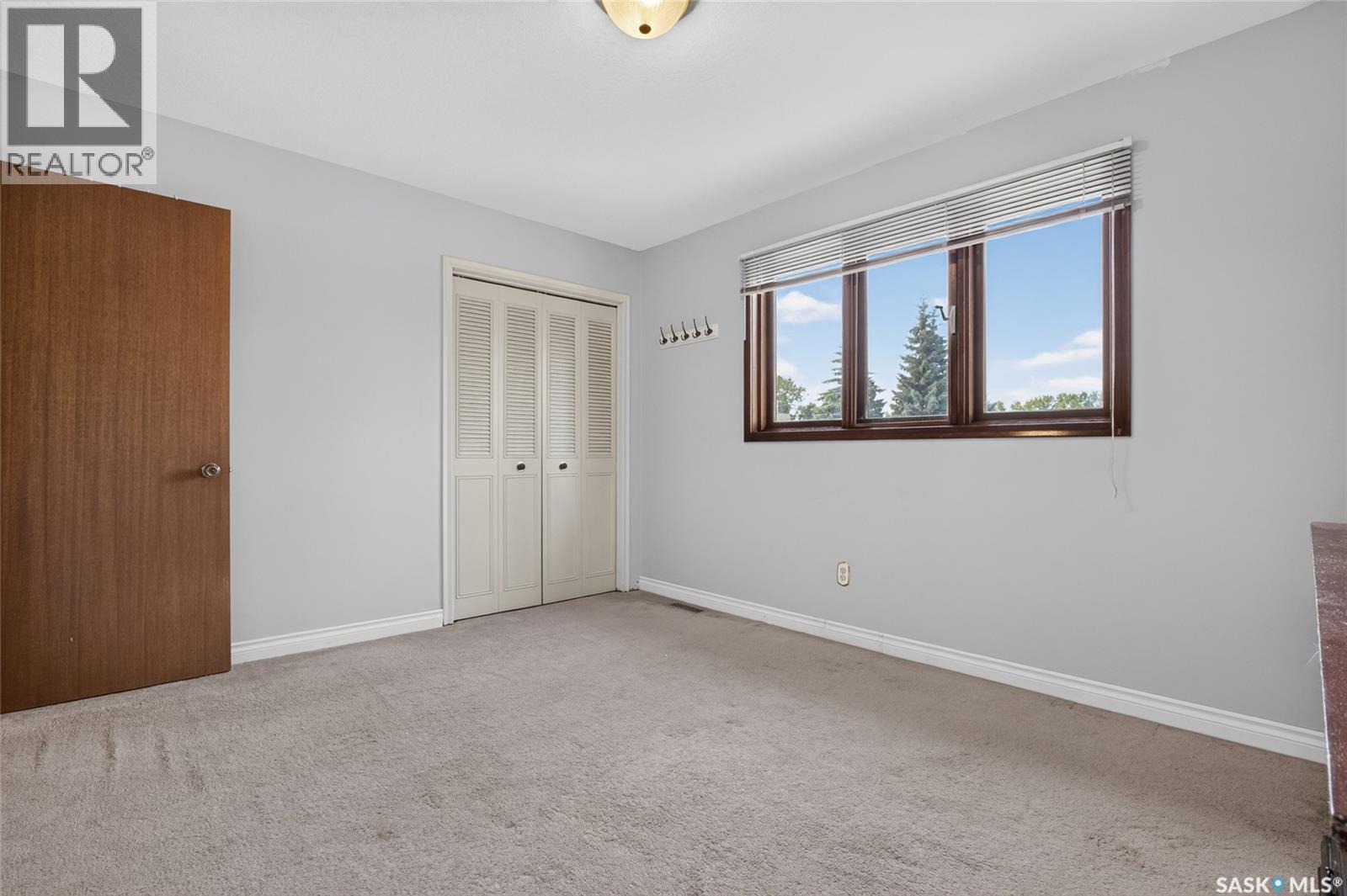 2054 Braun Bay, Regina, SK - Indoor Photo Showing Other Room