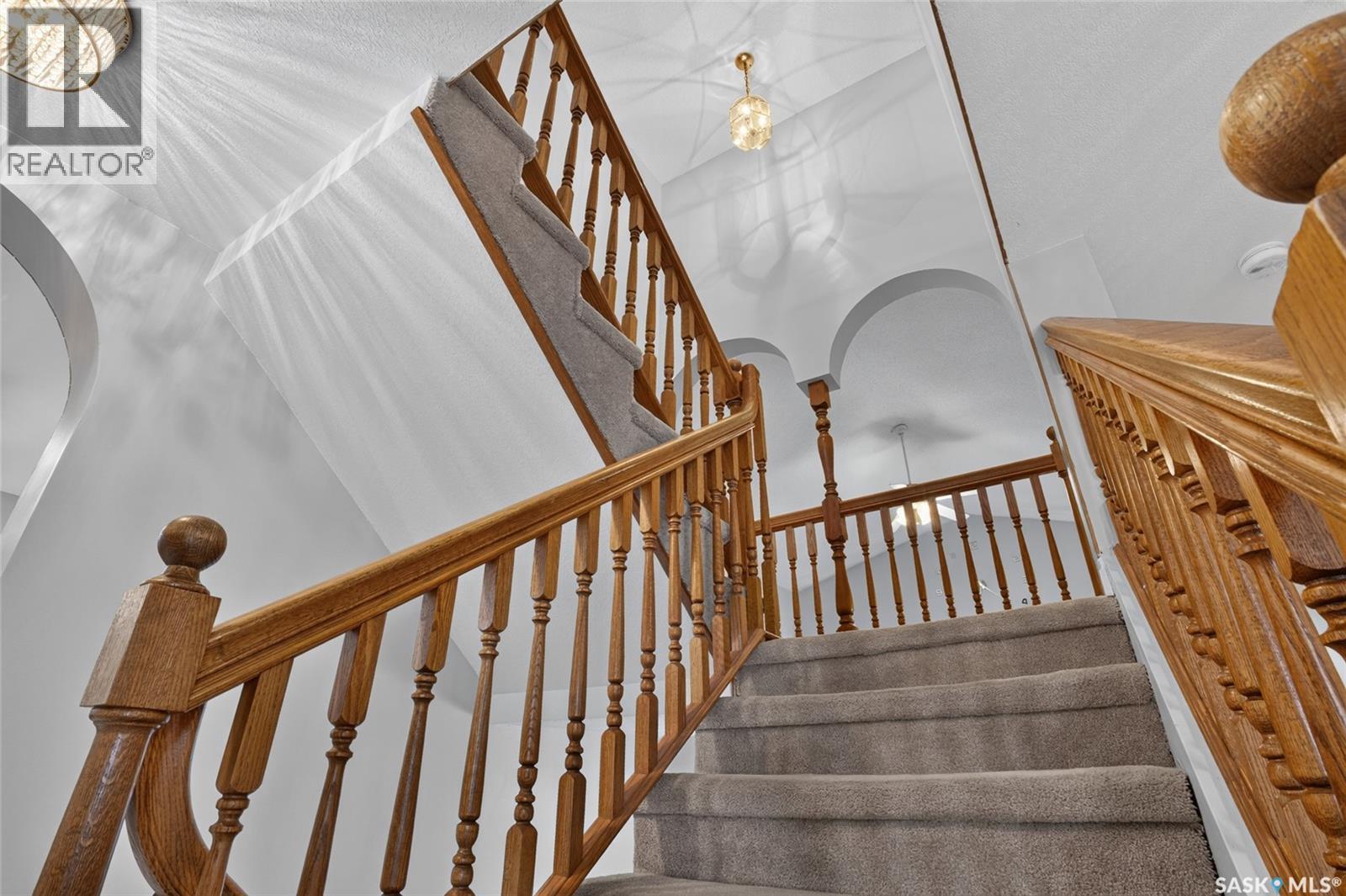 2054 Braun Bay, Regina, SK - Indoor Photo Showing Other Room