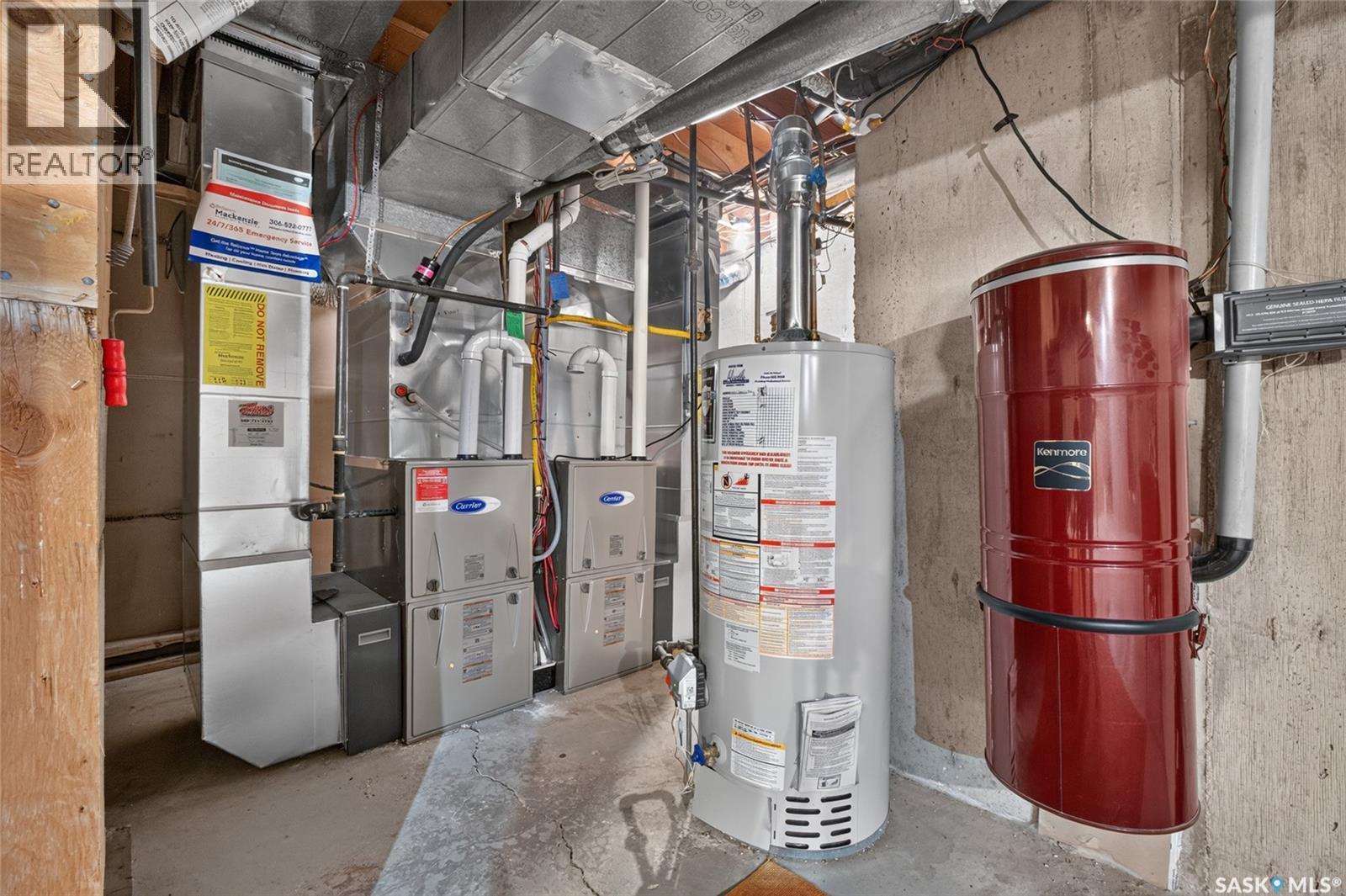 2054 Braun Bay, Regina, SK - Indoor Photo Showing Basement