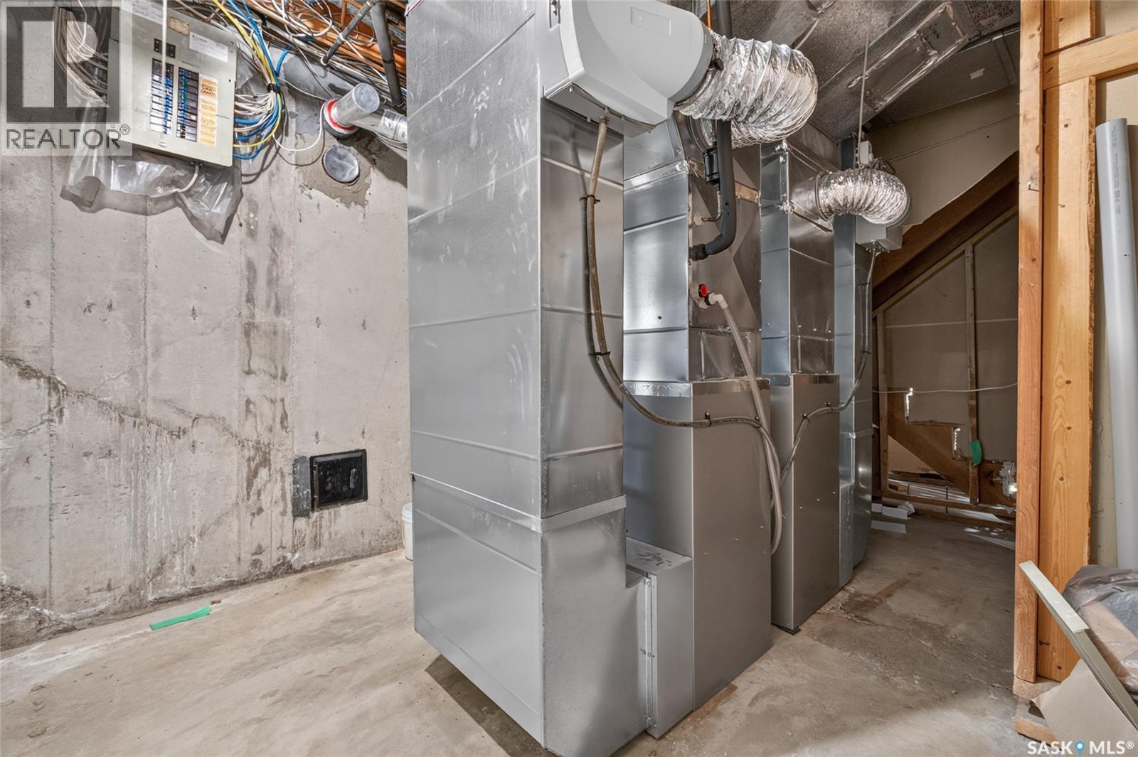2054 Braun Bay, Regina, SK - Indoor Photo Showing Basement