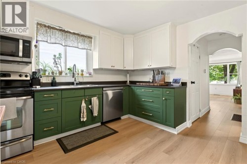 107 Reid Avenue N, Hamilton, ON - Indoor Photo Showing Kitchen With Stainless Steel Kitchen