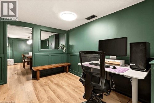 107 Reid Avenue N, Hamilton, ON - Indoor Photo Showing Office