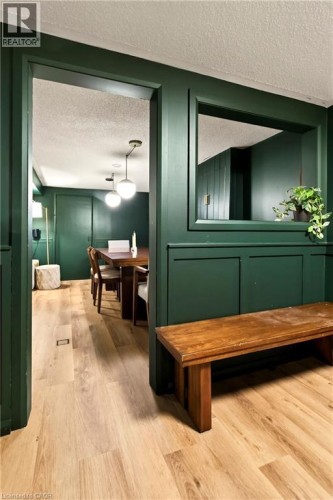 107 Reid Avenue N, Hamilton, ON - Indoor Photo Showing Other Room