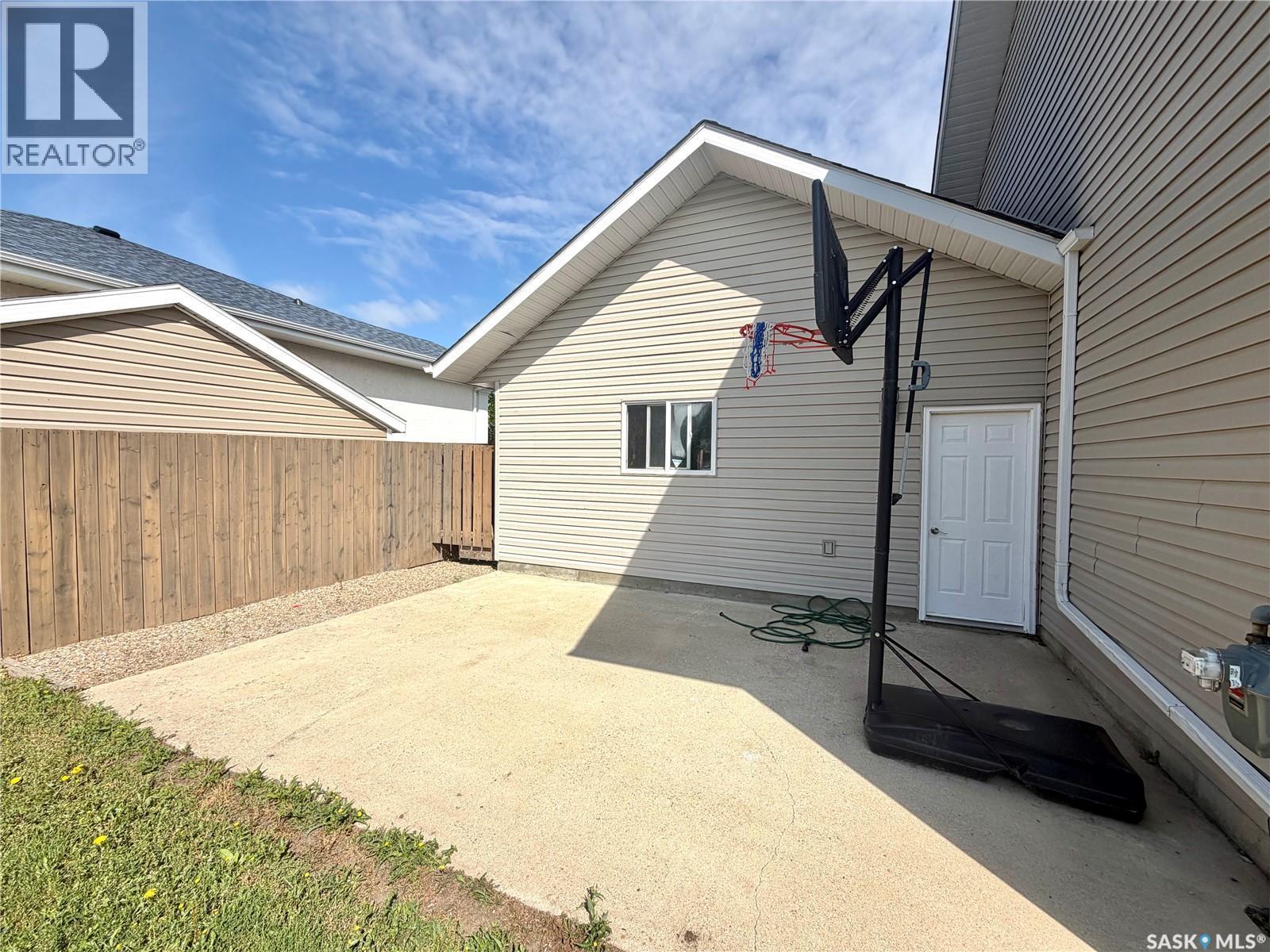10339 Bunce Crescent, North Battleford, SK - Outdoor With Exterior