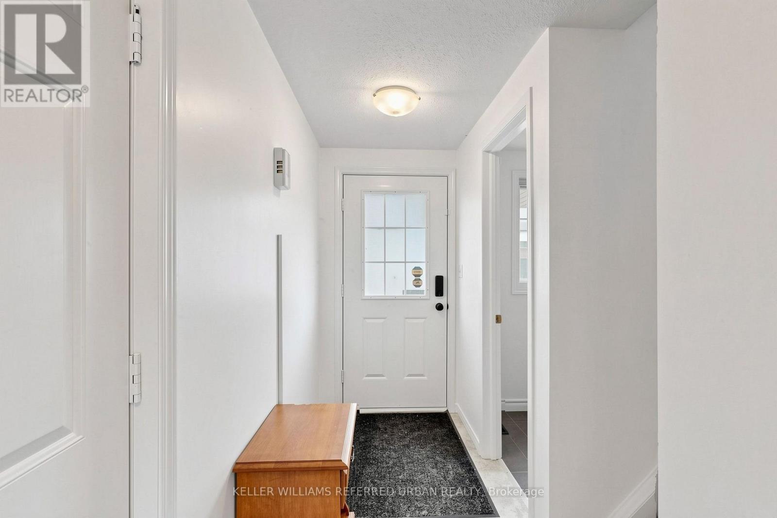 38 Activa Avenue, Kitchener, ON - Indoor Photo Showing Other Room