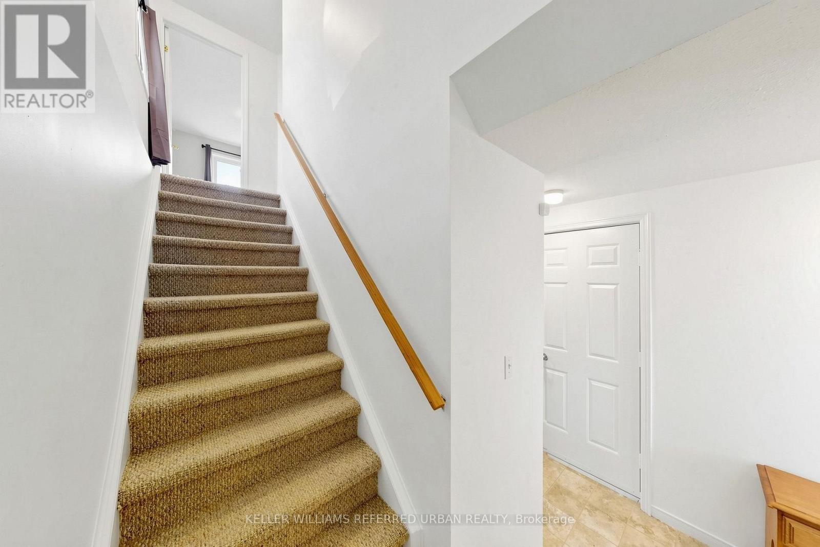 38 Activa Avenue, Kitchener, ON - Indoor Photo Showing Other Room