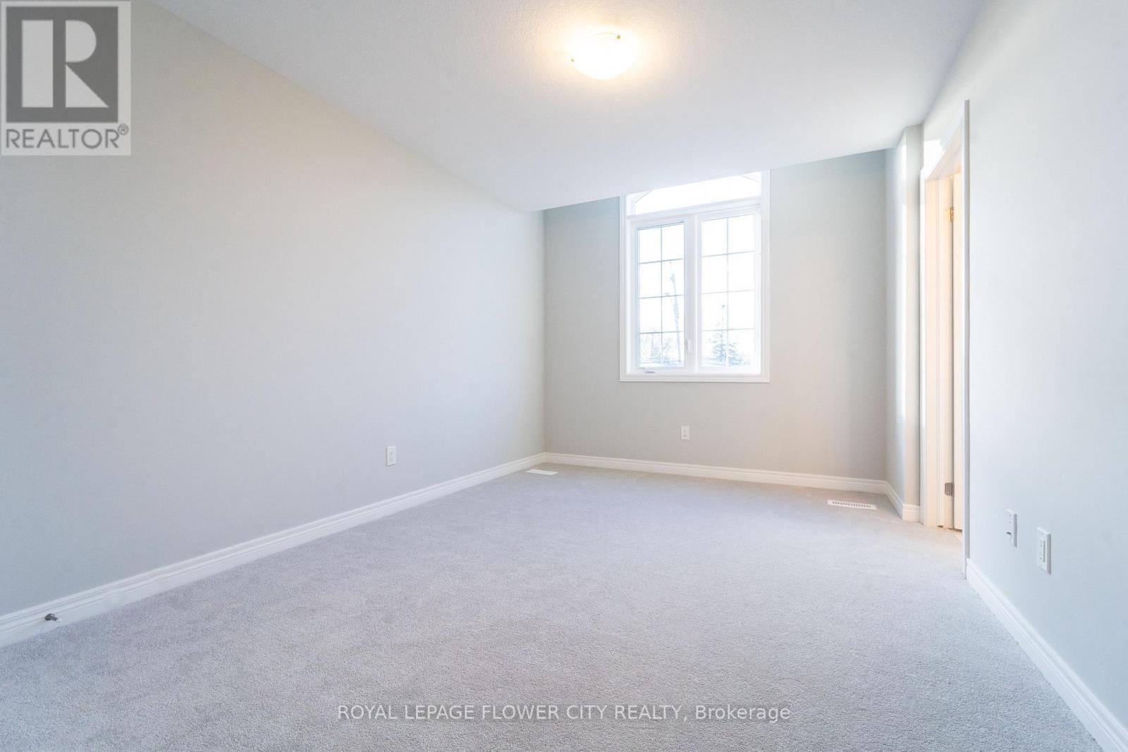 413 16Th Street E, Hamilton, ON - Indoor Photo Showing Other Room