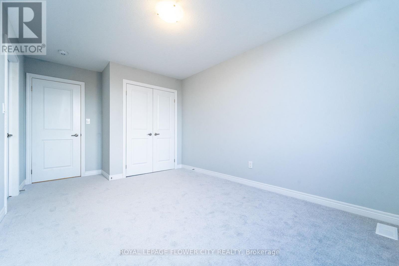 413 16Th Street E, Hamilton, ON - Indoor Photo Showing Other Room