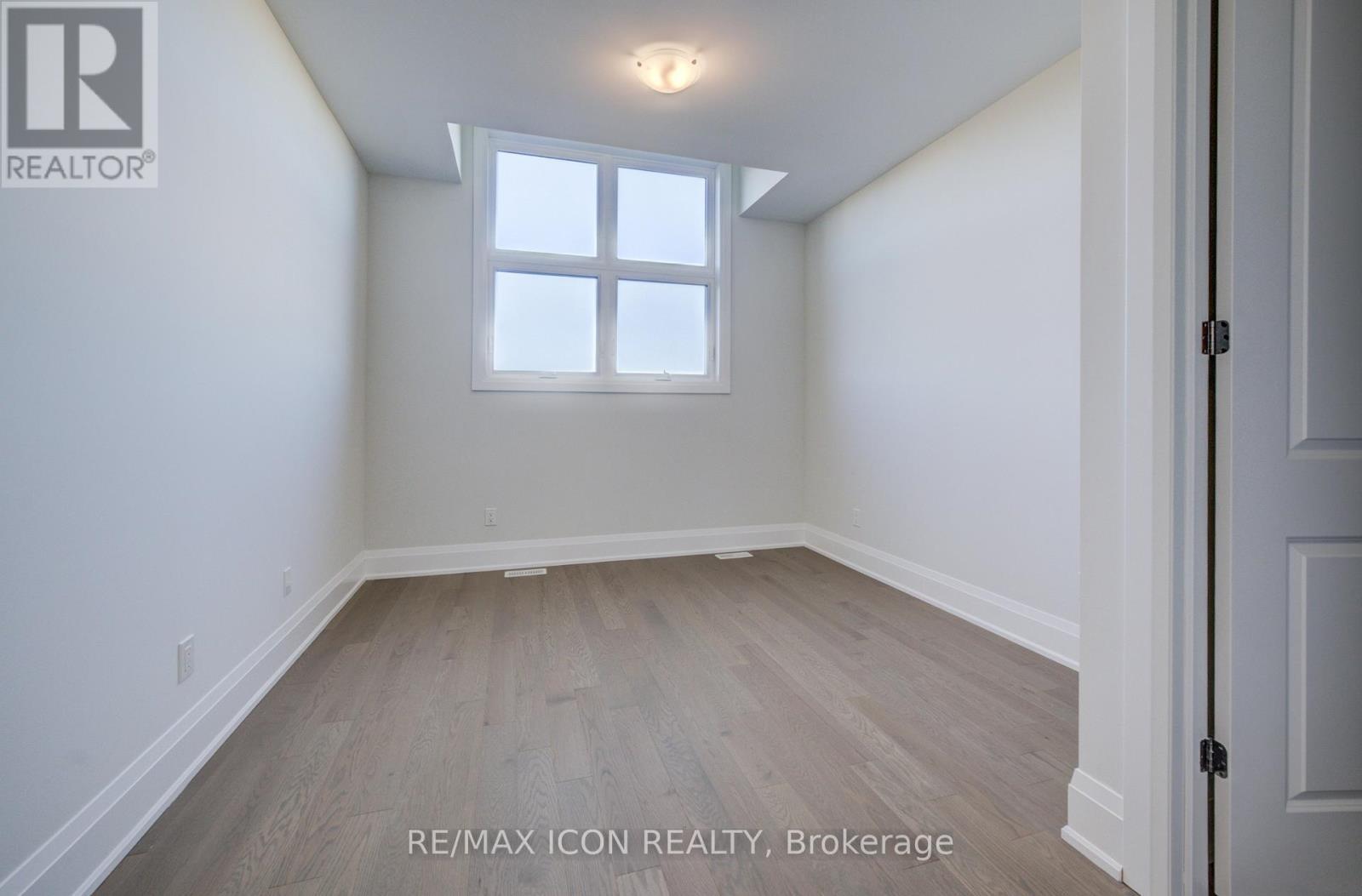 55 William Crisp Drive E, Caledon, ON - Indoor Photo Showing Other Room