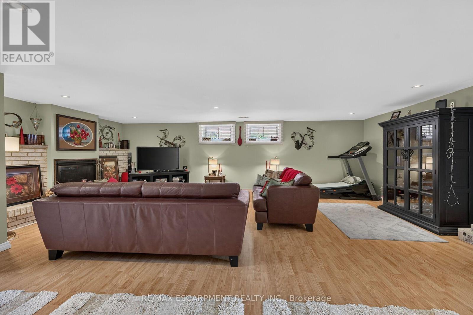 49 Brookstream Court, Hamilton, ON - Indoor Photo Showing Living Room With Fireplace