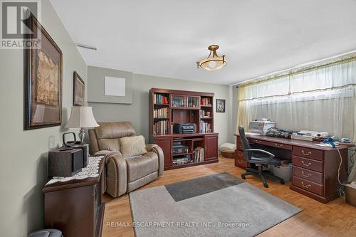 49 Brookstream Court, Hamilton, ON - Indoor