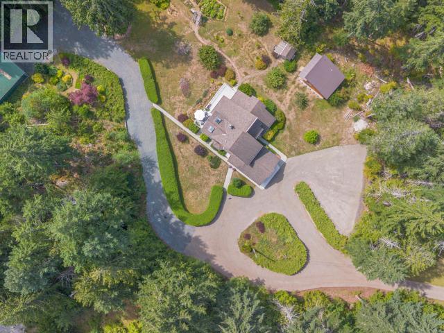 9350 Malaspina Rd, Powell River, BC - With View