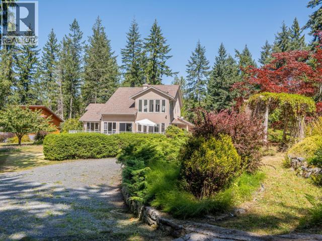 9350 Malaspina Rd, Powell River, BC - Outdoor